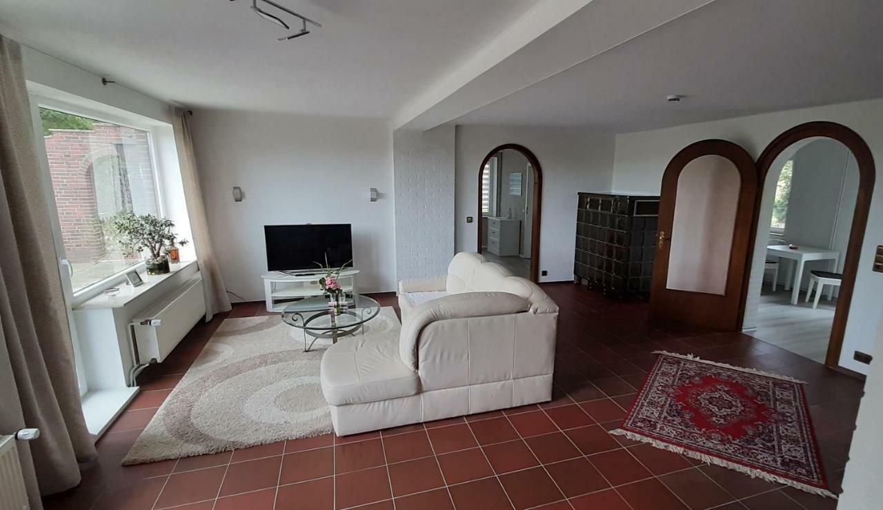 Funnys Deichblick Apartment บุทยาดิงเงน ภายนอก รูปภาพ